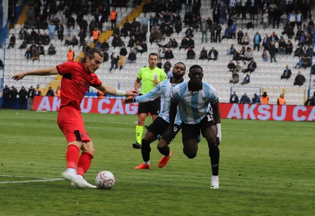 Trendyol Süper Lig: Erzurumspor FK: 1 - Çorum FK: 3 (Maç sonucu)