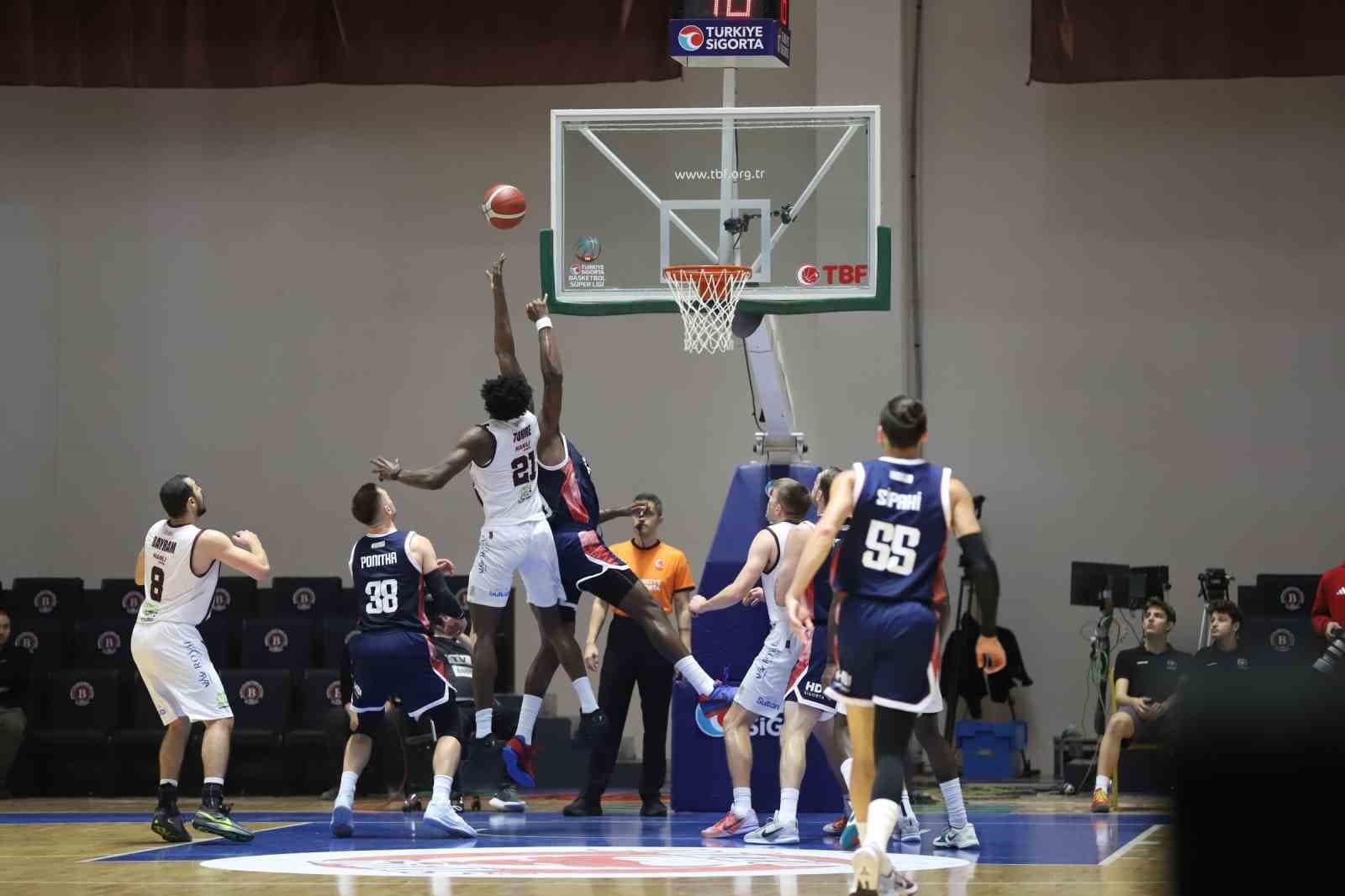 Türkiye Sigorta Basketbol Süper Ligi: Bordo Basketbol: 103 - Bahçeşehir Koleji: 88