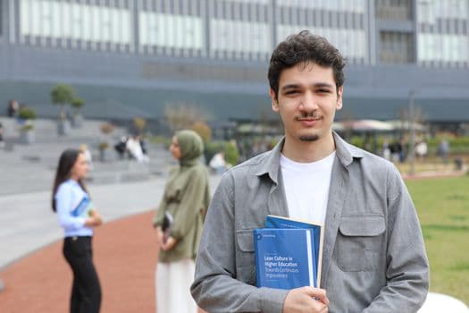Geleceği Kodlayanlar Ideathon Yarışması İçin Başvuru Süresi Uzatıldı