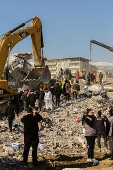 Engelli Gençten Deprem Korkusu: Rampasız Bina Çaresizliği