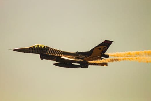 Türk F-16'ları Litvanya'daki NATO Etkinliğine Katıldı