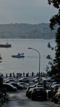 İstanbul'da Dev Uyuşturucu Operasyonu: Tonlarca Madde ve Binlerce Hap Ele Geçirildi