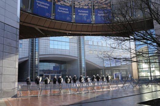 Brüksel'de Kemer Sıkma Protestoları: 110 Gözaltı
