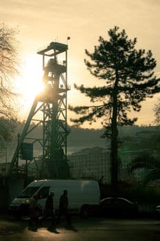 Zonguldak'ta Kavşakta Çarpışan İki Araçta 6 Kişi Yaralandı