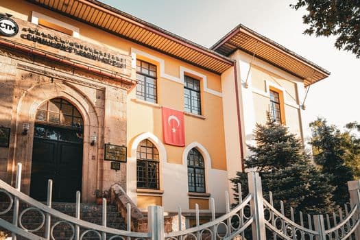 Eskişehir'de Özel Eğitim Öğretmen Adaylarına Yönelik STEAM Projesi Tamamlandı