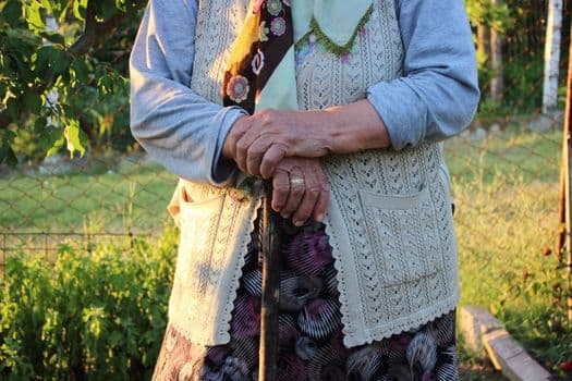 Sultangazi'de Suyla Dolan Alt Geçitte İtfaiye Aracı Mahsur Kaldı
