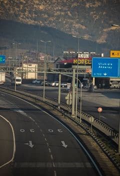Aksaray'da Yol Verme Kavgası: Bir Kişi Yaralandı