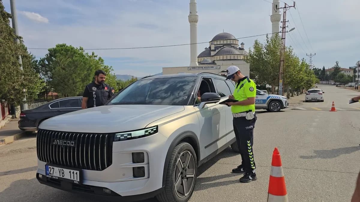 Gaziantep'te Eğitim Sezonu Başladı, Güvenlik Önlemleri En Üst Seviyeye Çıkarıldı
