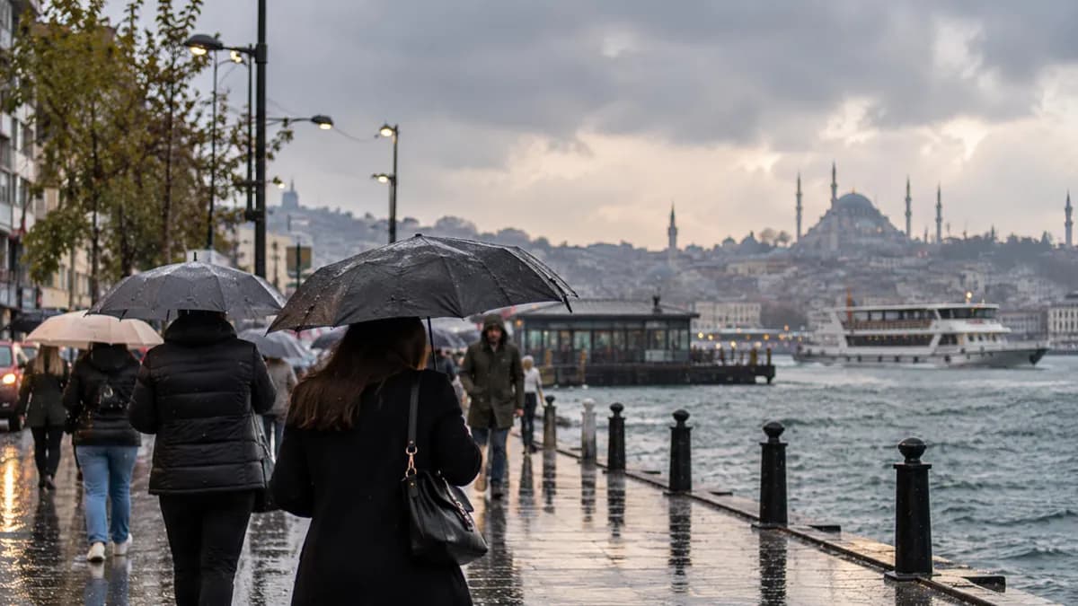 İstanbul için fırtına ve sağanak uyarısı: Rüzgar hızı 70 kilometreye çıkacak