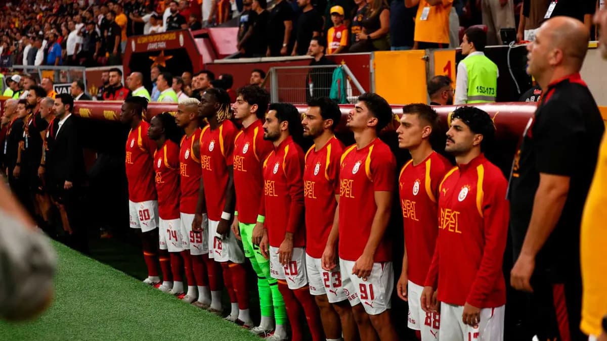 Galatasaray'da yıldız isim tamamen iyileşmeden sahalara geri dönemeyecek!