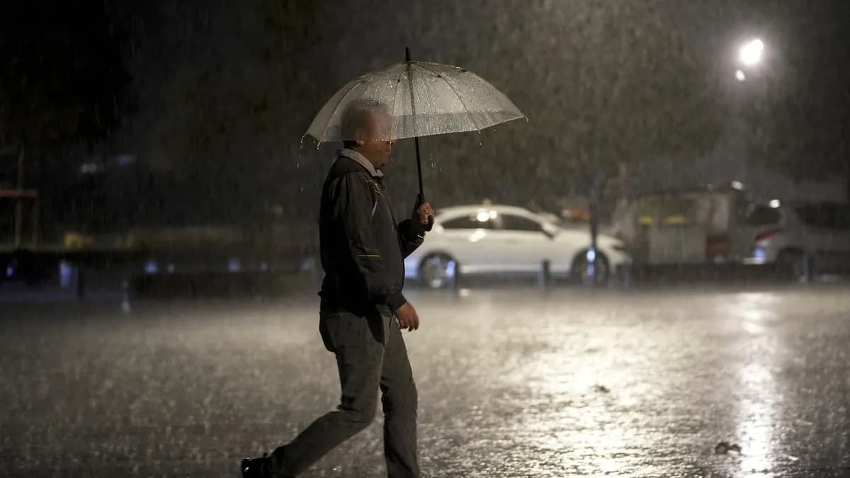 Meteoroloji’den 14 il için kritik uyarı! Sağanak, fırtına ve soğuk hava geliyor