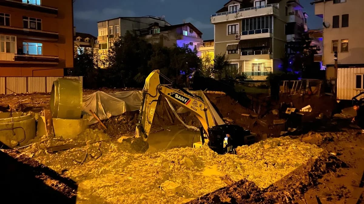 Kocaeli’de toprak kayması: 2 bina tahliye edildi, vatandaşlar tepkili