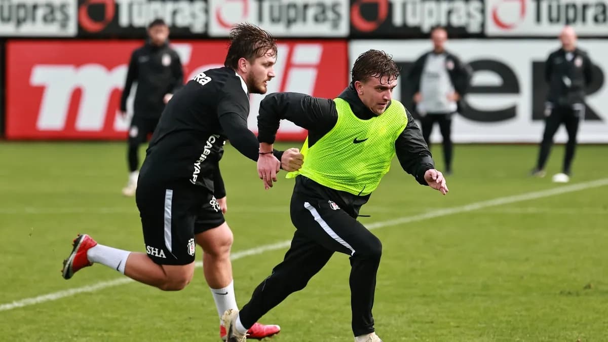 Beşiktaş kondisyon ve taktik çalıştı! Dusan Vlahovic...