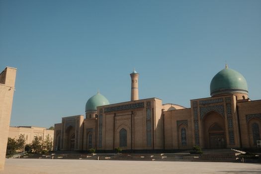 Özbekistan Cumhurbaşkanı Mirziyoyev: "Karşılıklı seyahatler hakkında çok taraflı bir anlaşma hazırlanmasını öneriyoruz"