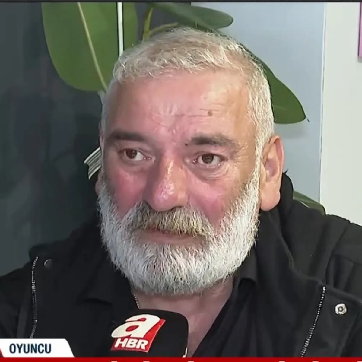 Kurtlar Vadisi'nin "Abidin"i A Haber'e konuştu: Dizi izliyorduk 3 gün sonra yaşıyorduk