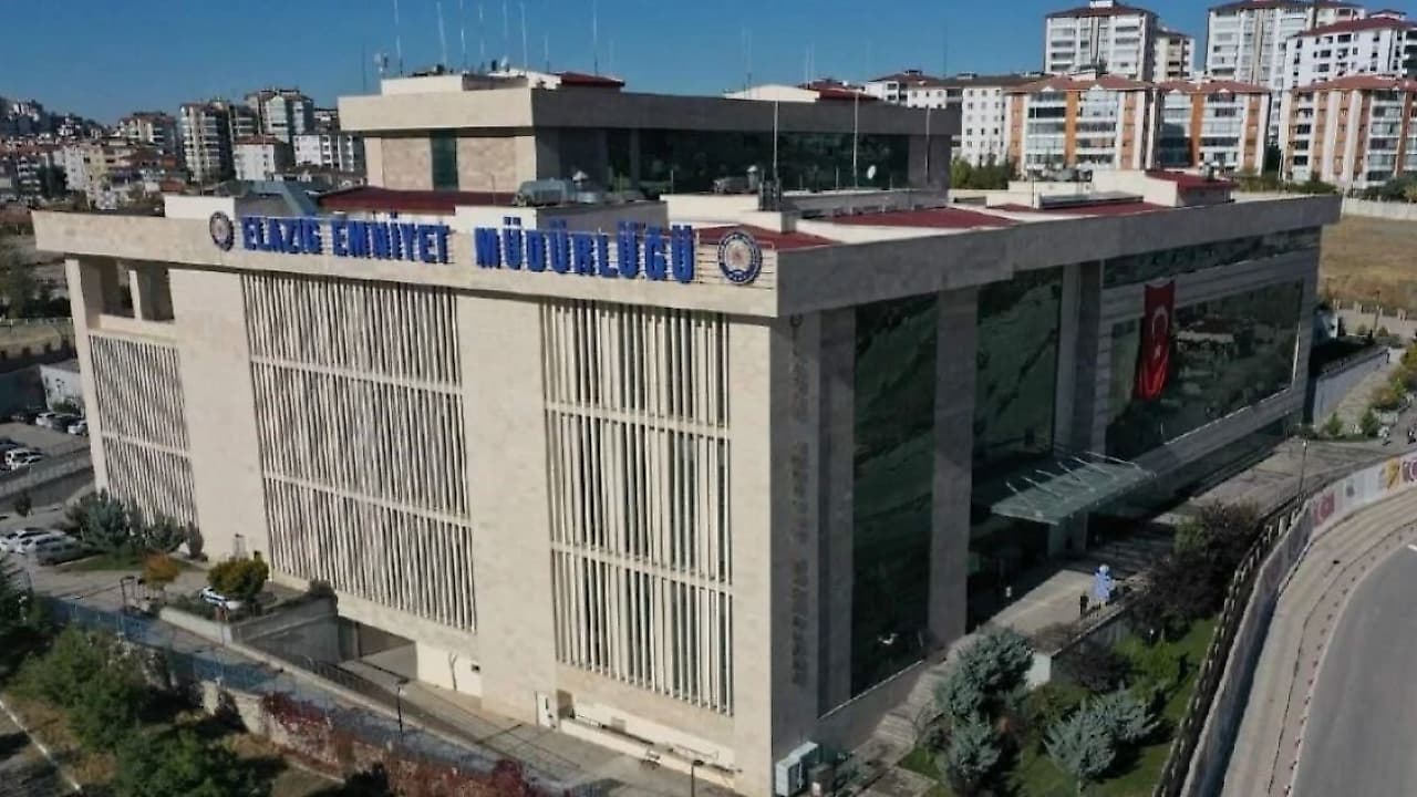 Elazığ’da Dur İhtarına Uymadı: Motosiklet Sürücüsüne 326 Bin TL Ceza
