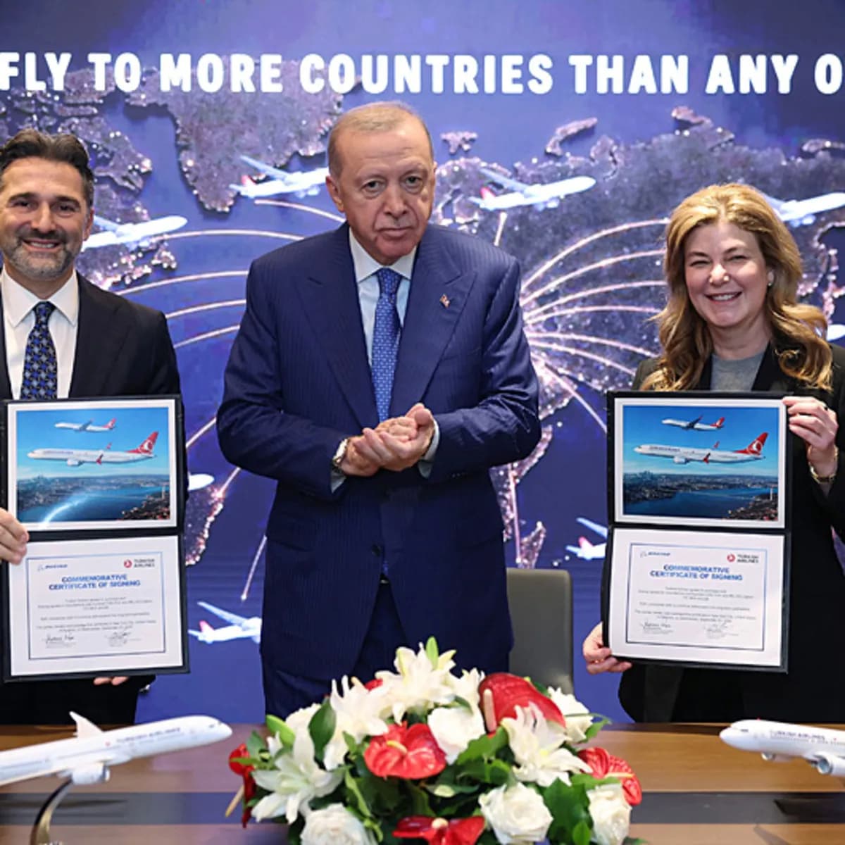THY ile Boeing arasında 150 uçaklık anlaşma: Erdoğan "uçak anlaşması" törenine katıldı.