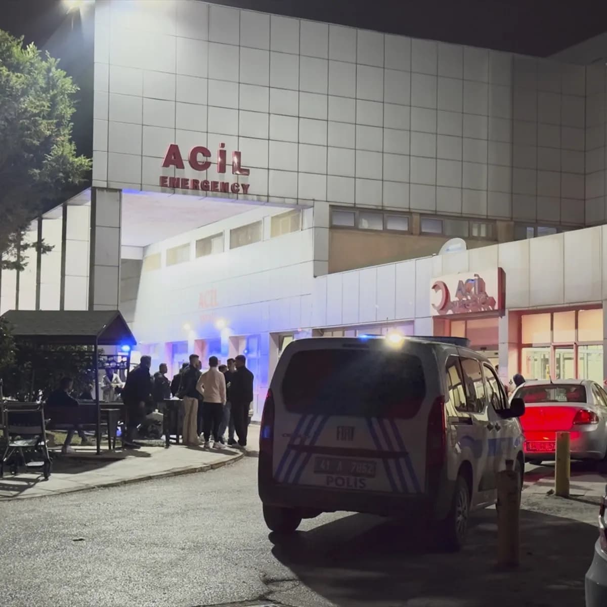 Kocaeli'de Silahlı Saldırı: 37 Yaşındaki Kadın Hayatını Kaybetti