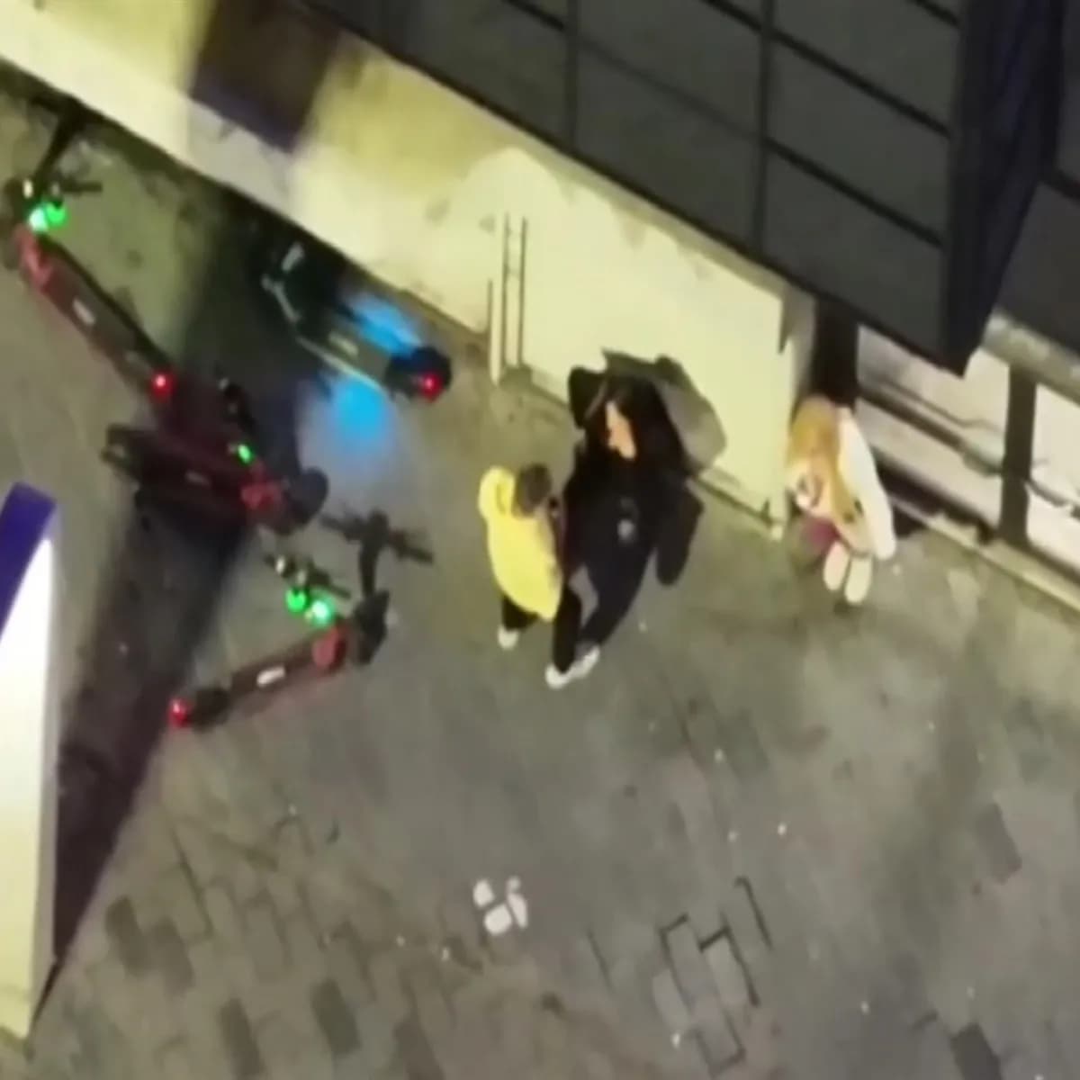 Beyoğlu'nda Dron Destekli Asayiş Operasyonu: 27 Gözaltı