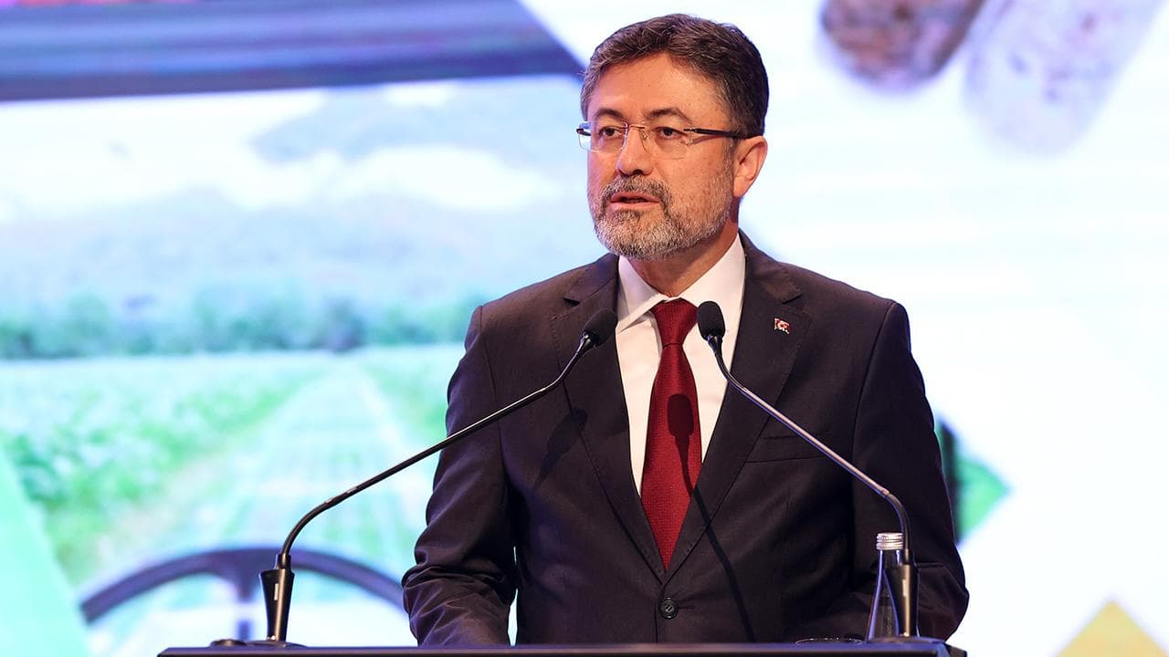 Bakan Yumaklı: Bu yıl buğday ve arpa üretiminde rekor bekliyoruz