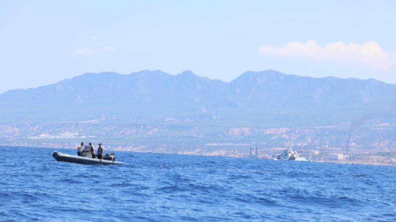 KKTC'de batan yolcu gemisindeki kayıpları arama çalışmalarında 2 kişinin cesedine ulaşıldı