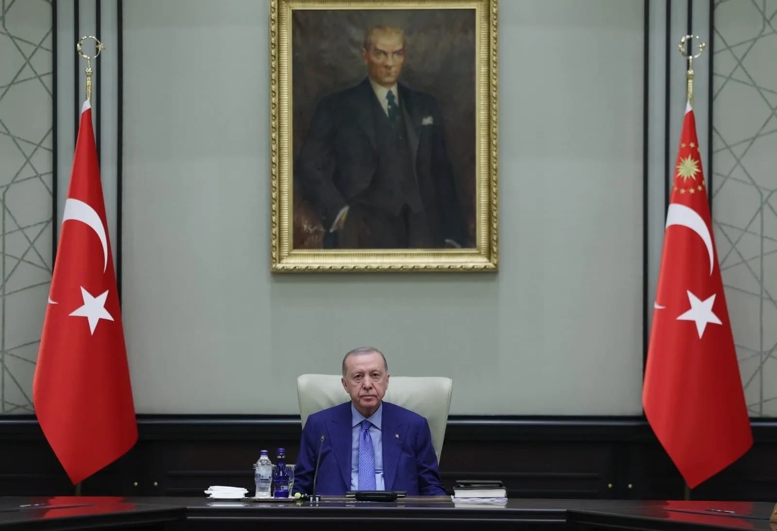 Bakan Çiftçi'den fon mesajı: "Milletimizin helal kazancına uzanan eli kırarız"