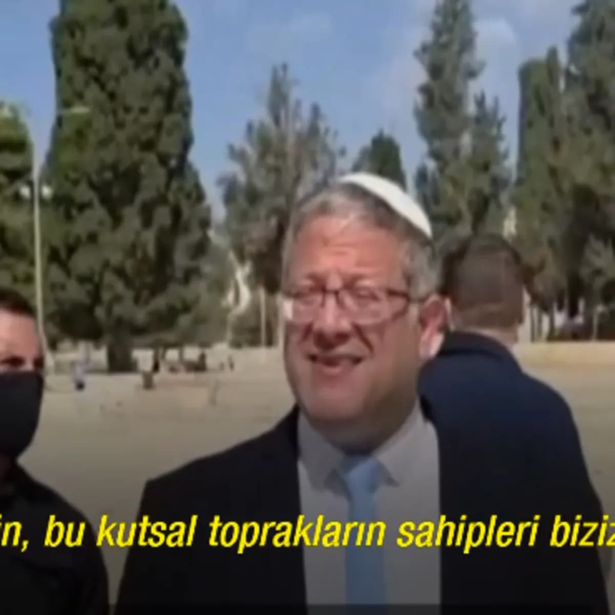 Fanatik Yahudilerden Mescid-i Aksa'ya baskın