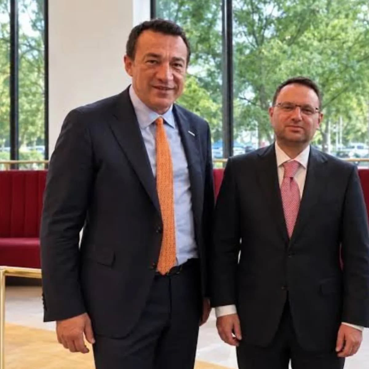 Bilal Çalışkan hakkında yakalama kararı! Bakan Gürlek ile olan fotoğrafın perde arkası ortaya çıktı