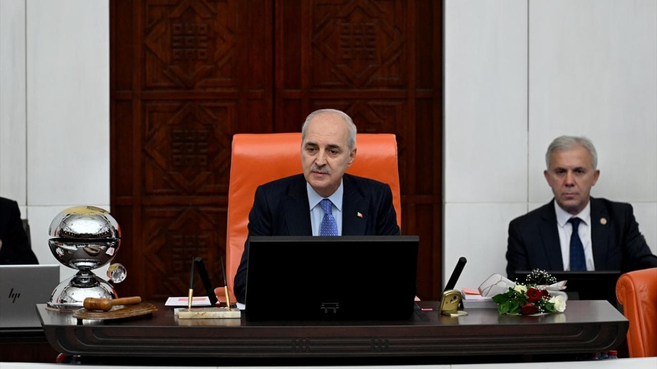 Meclis Başkanı Kurtulmuş'tan Yeni Dönem ve Anayasa Vurgusu