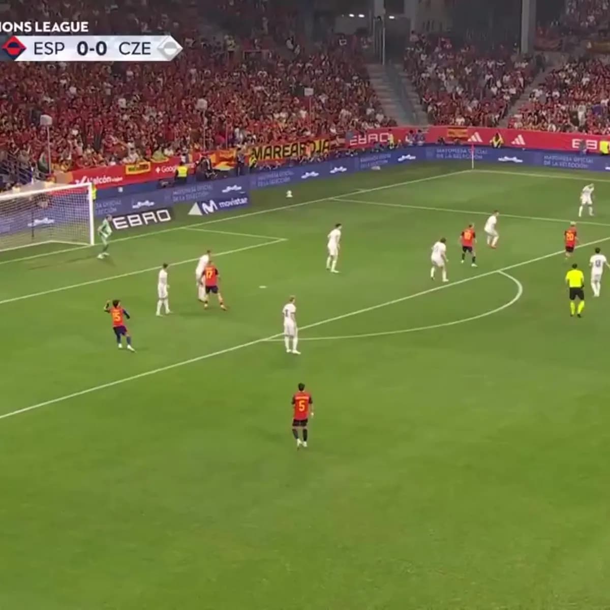 Yamal Çekya karşısında perdeyi açtı!