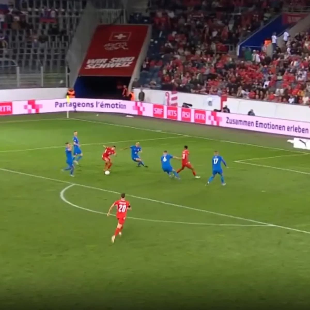Ndoye sahnede! İsviçre Slovenya karşısında 2-1 öne geçti