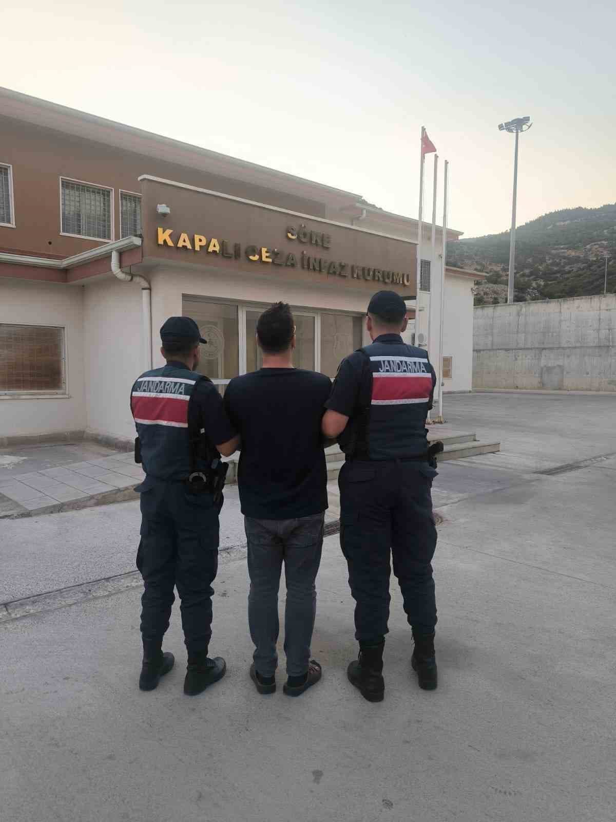 Söke'de 10 Yıl Hapis Cezasıyla Aranan Firari Yakalandı