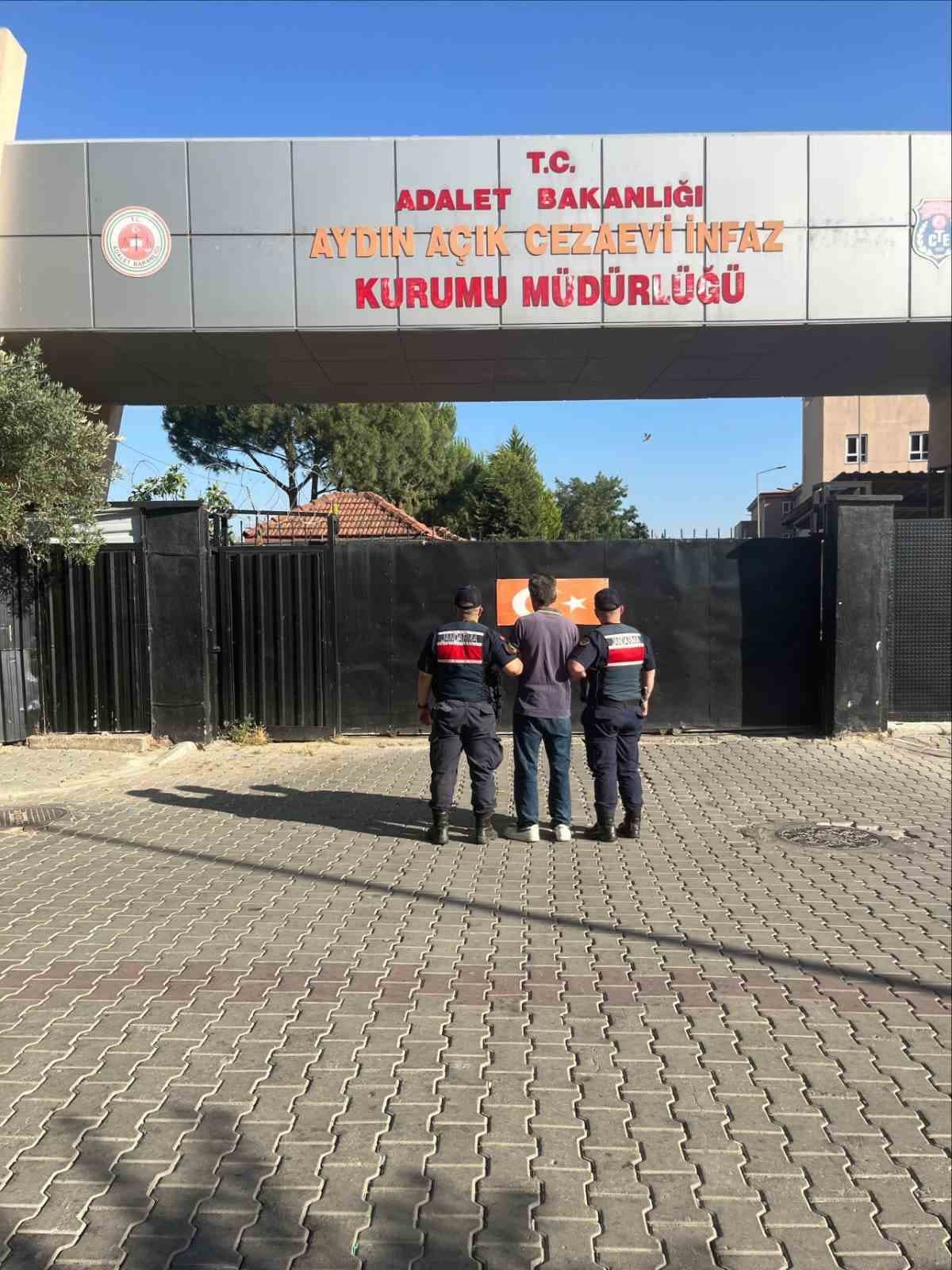 Efeler'de 7 Yıl Hapis Cezasıyla Aranan Şahıs Yakalandı