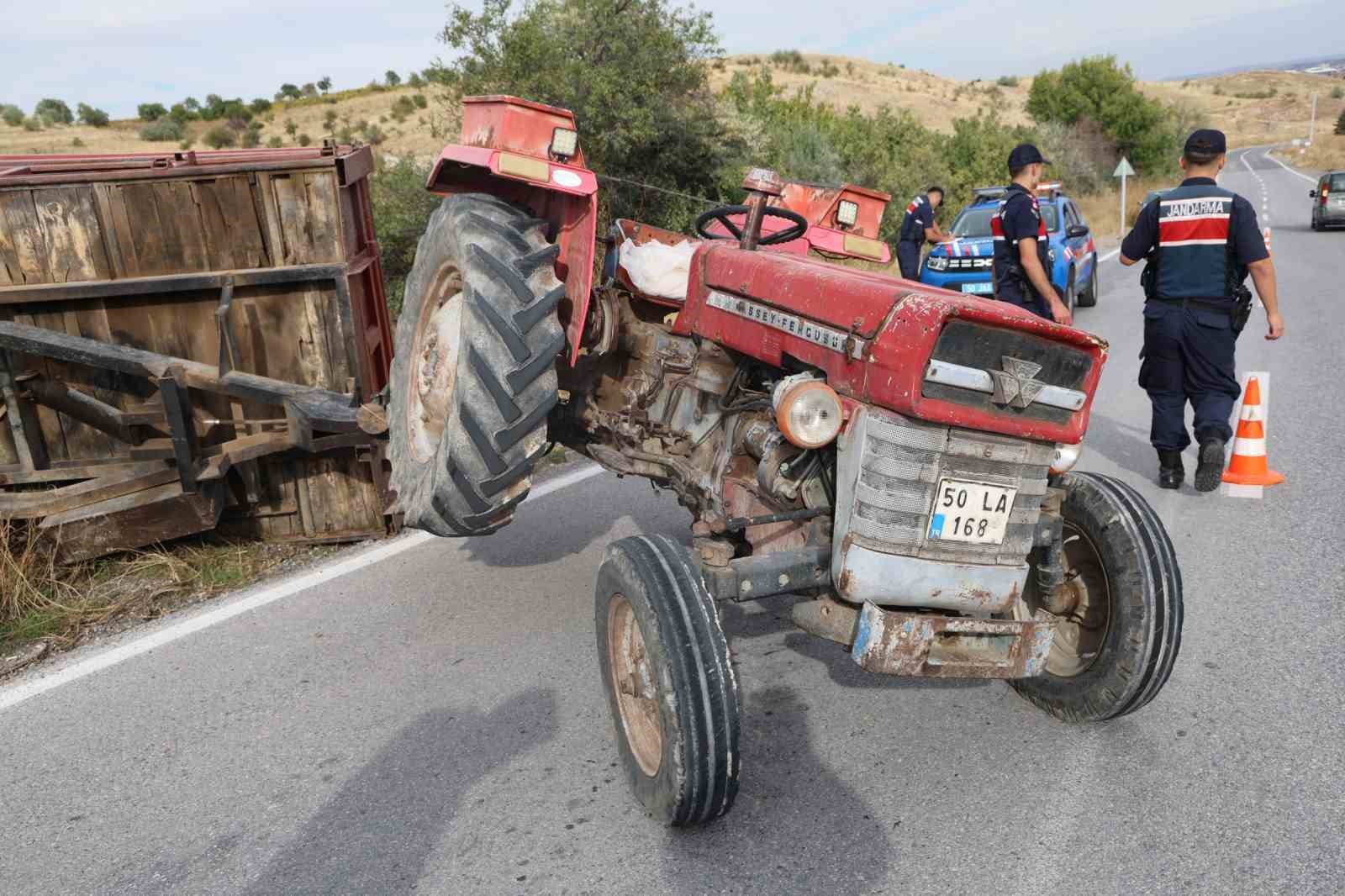 Nevşehir'de Traktör Devrildi: 3 Yaralı