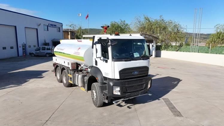 Bilecik İl Özel İdaresi'nin Filosuna Yeni Su Tankeri Katıldı