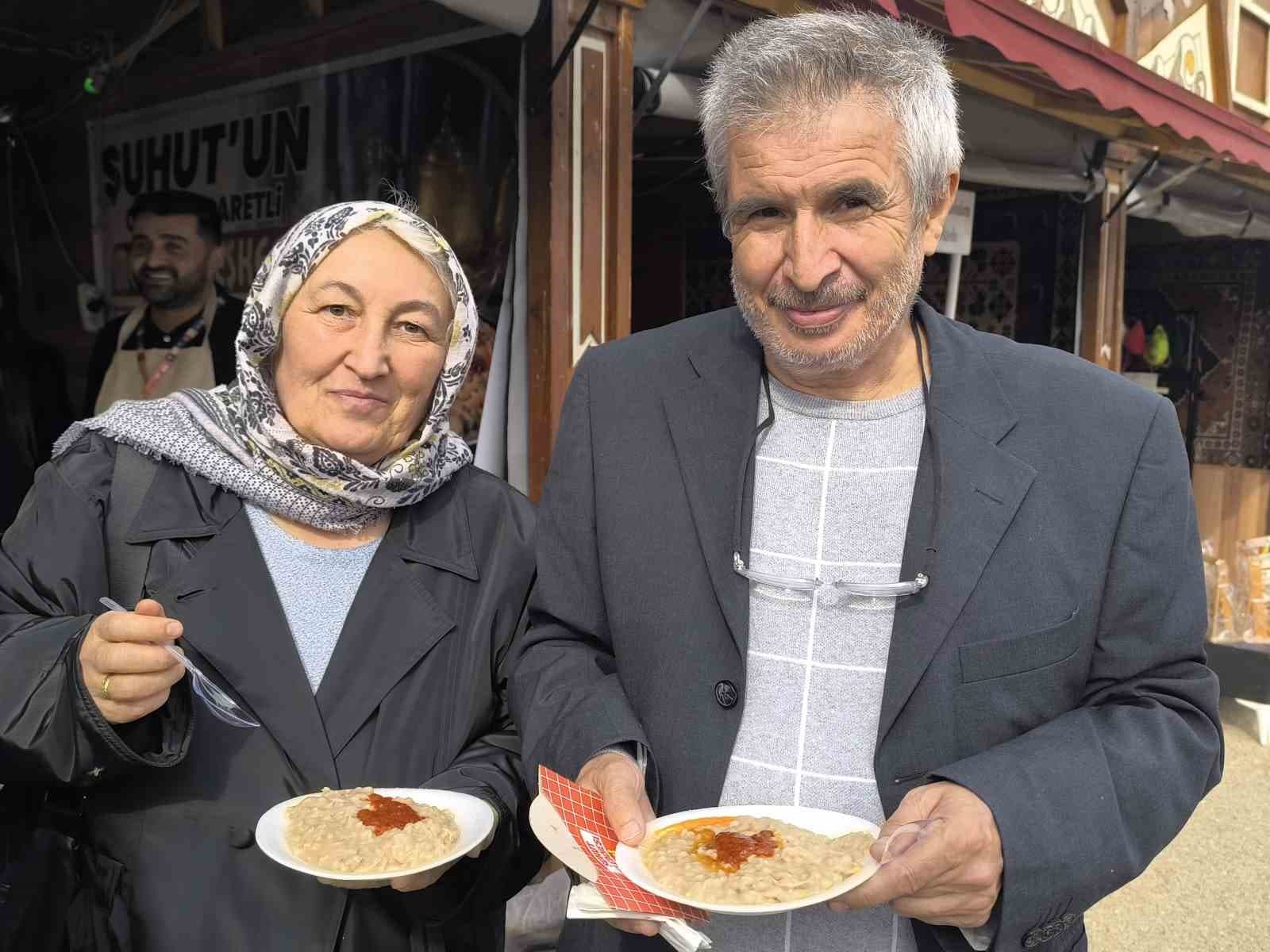 Şuhut'un Tescilli Lezzetleri GastroAfyon'da Ziyaretçilerle Buluştu