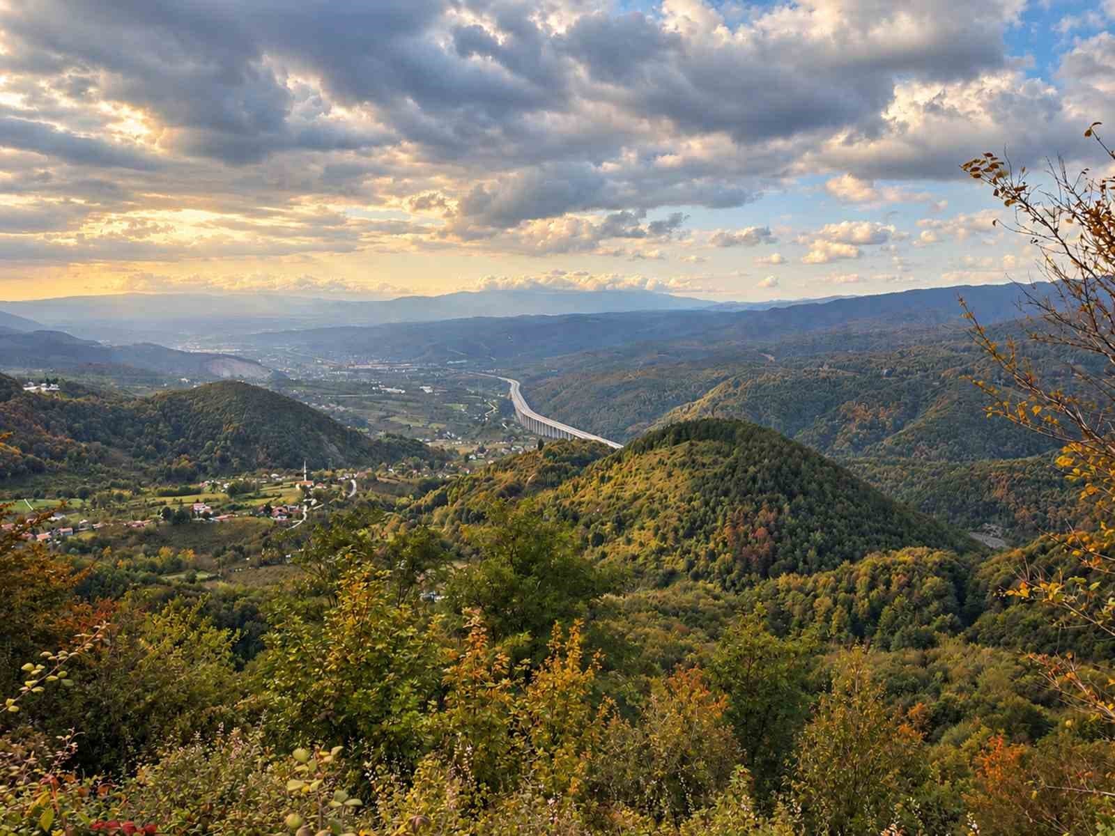 Bolu Dağı'nda Sonbaharın Renk Cümbüşü Başladı