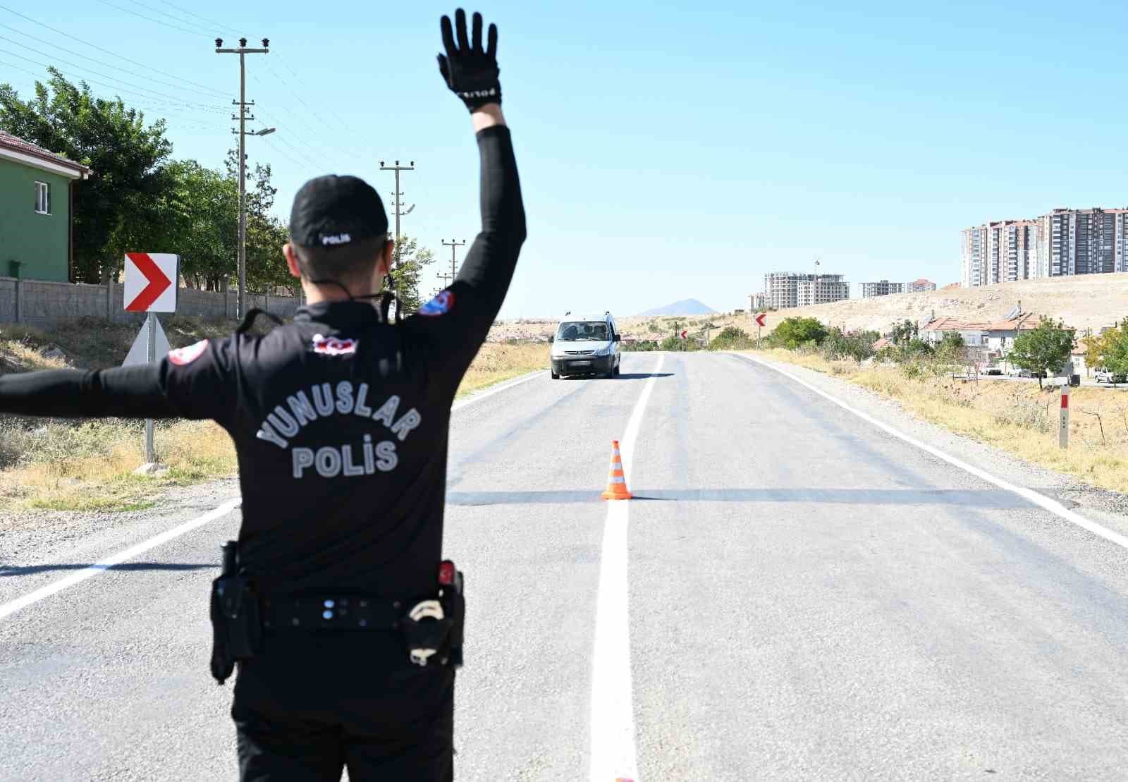 Karaman'da Huzur Operasyonu: 22 Gözaltı, 13 Tutuklama