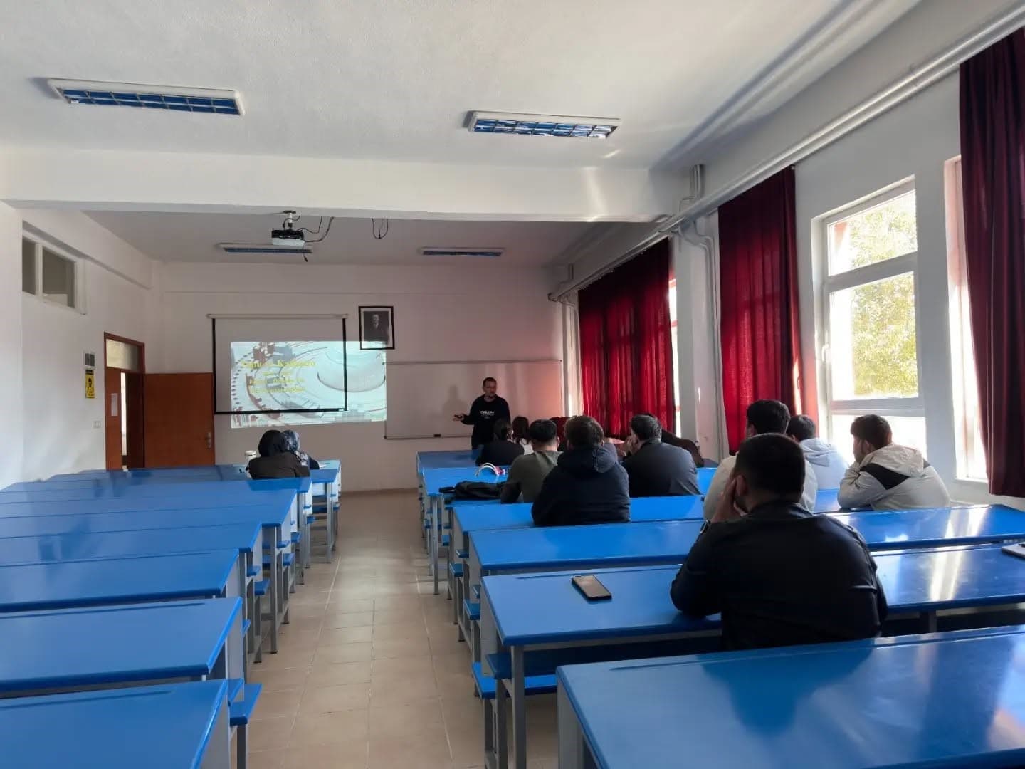 Hisarcık MYO'da Yeni Öğrenciler İçin Oryantasyon Programı Düzenlendi