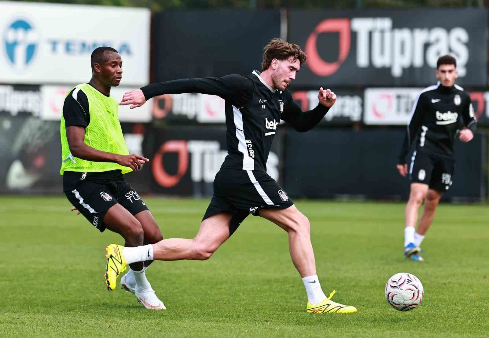 Beşiktaş'ta Kocaelispor Hazırlıkları Tüm Hızıyla Sürüyor