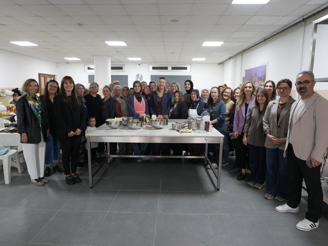 Denizli'de Geleneksel Lezzetler Gelecek Nesillere Aktarılıyor