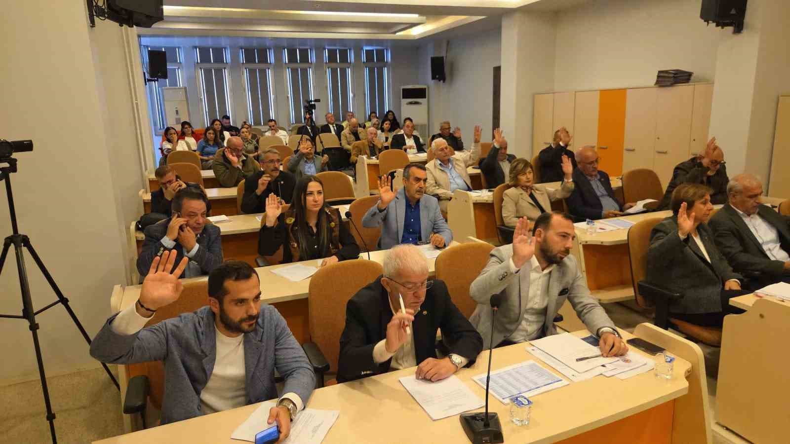 Atakum Belediyesi'nde Şirket İşçilerinin Maaş Sorunu Gündemde