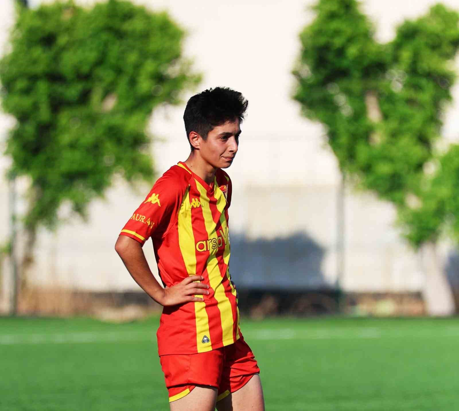 Kayseri Kadın FK, kaptan Bahar Özen ile yollarını ayırdı