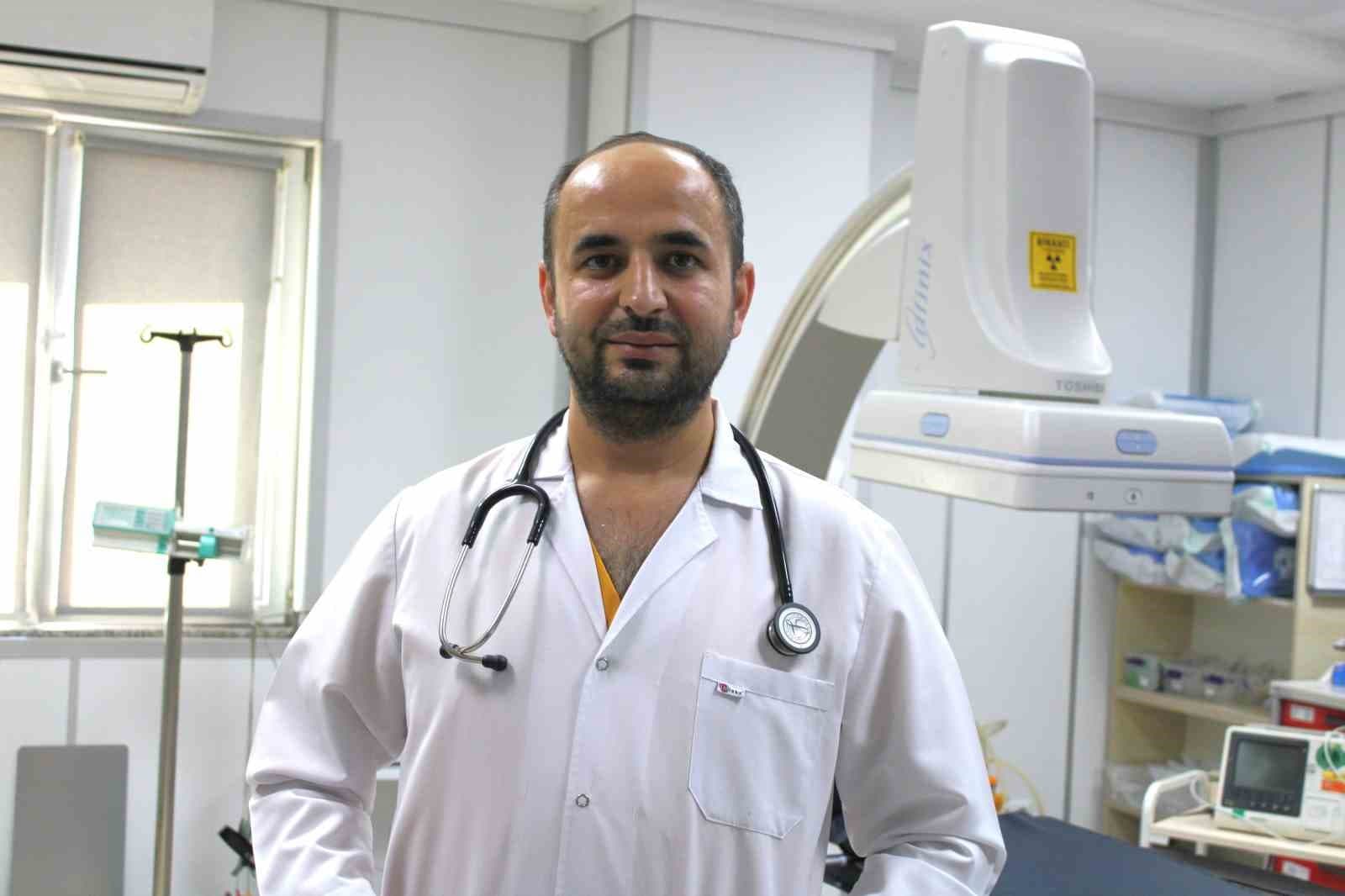 Kardiyoloji Uzmanından Gençlere Halı Saha ve Ağır Spor Uyarısı