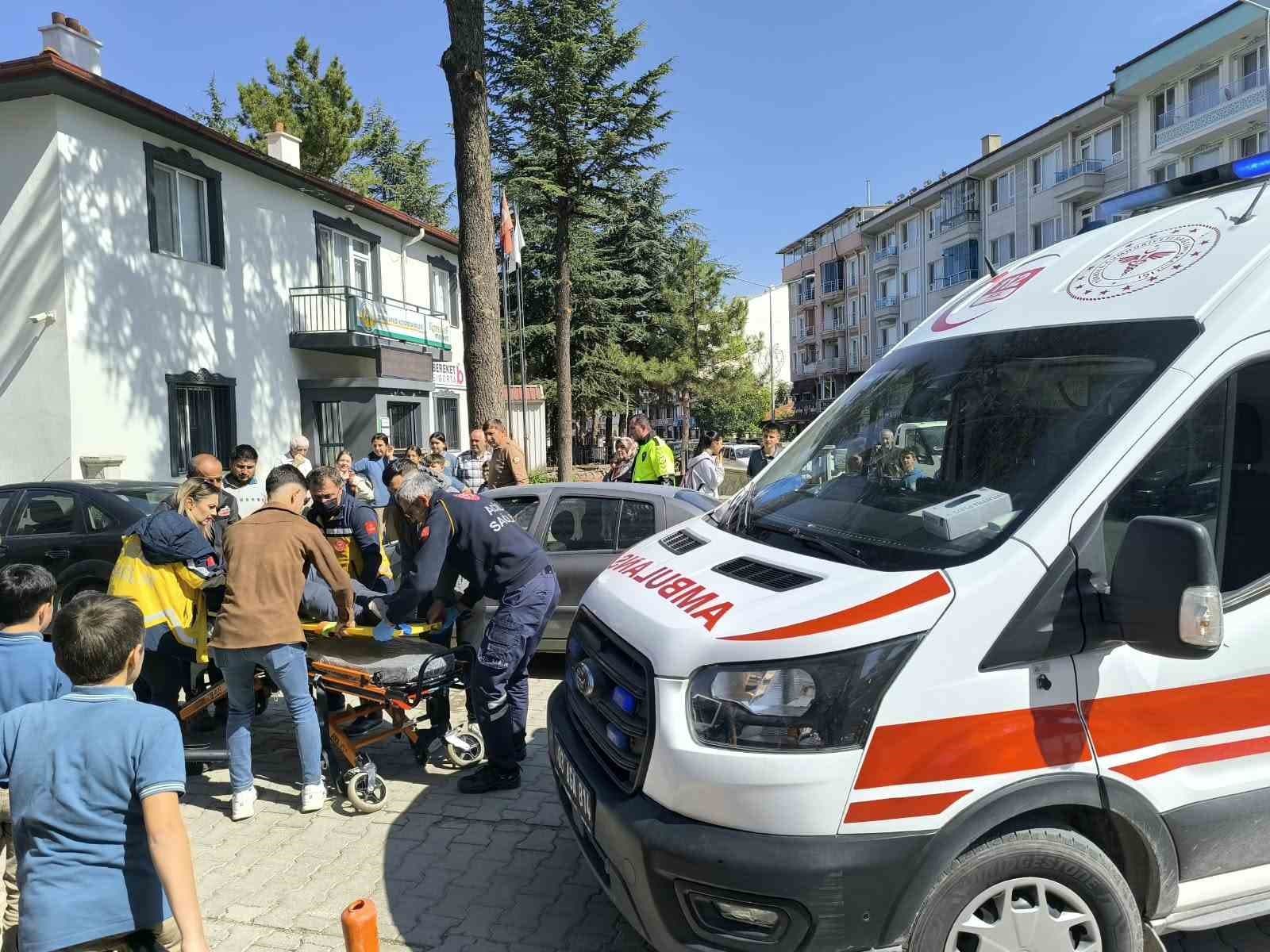 Afyonkarahisar'da Motosiklet Kazası: 1 Yaralı