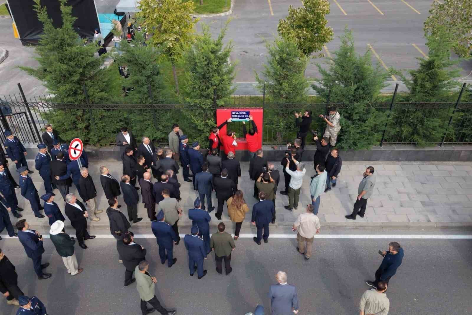 Kayseri'de Hava İkmal'in 100. Yılına Özel Cadde Düzenlemesi