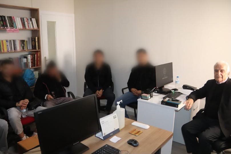 Yükümlüler Edebiyatın İyileştirici Gücüyle Buluştu