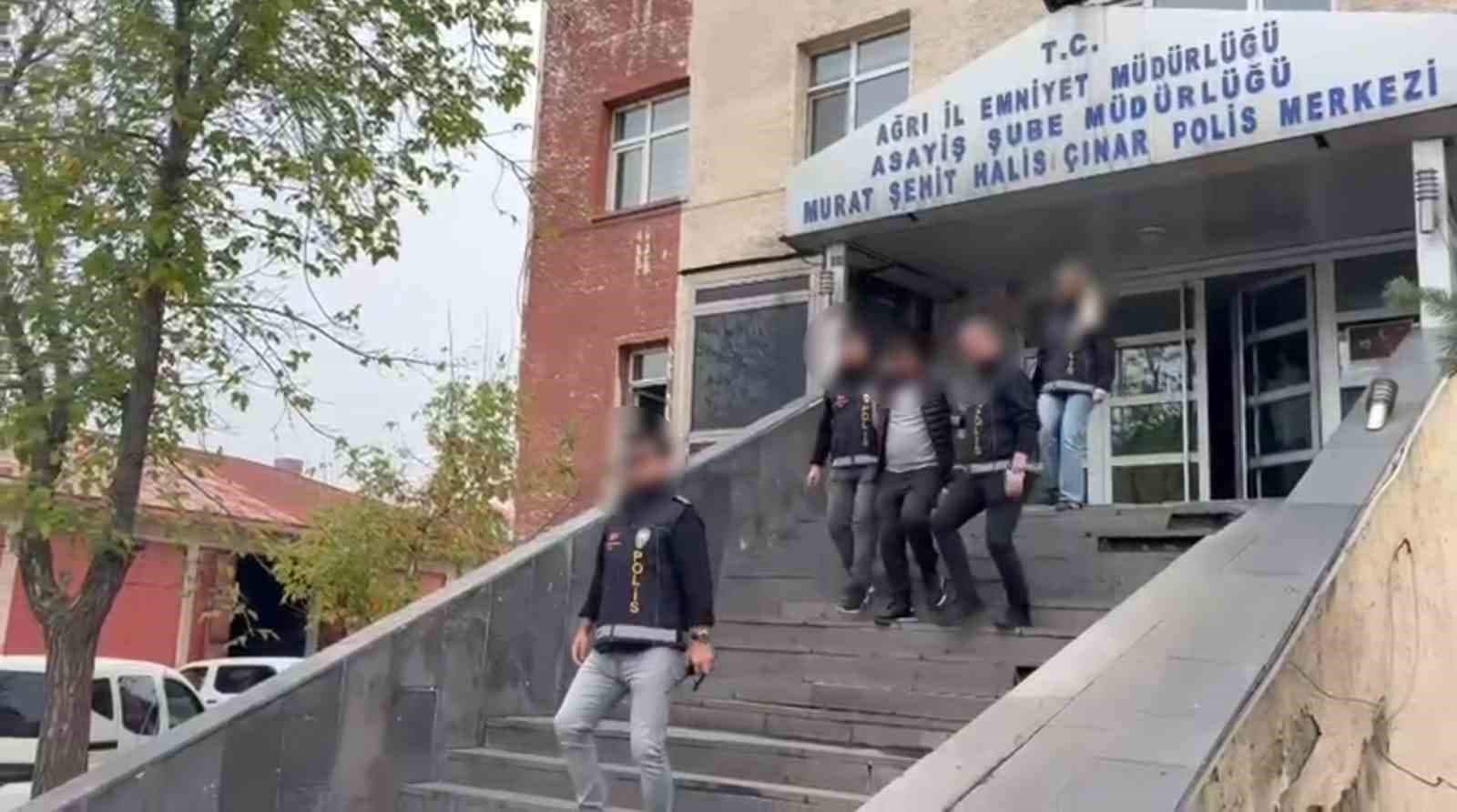 Ağrı'da 21 Yıl Hapis Cezası Bulunan Firari Yakalandı