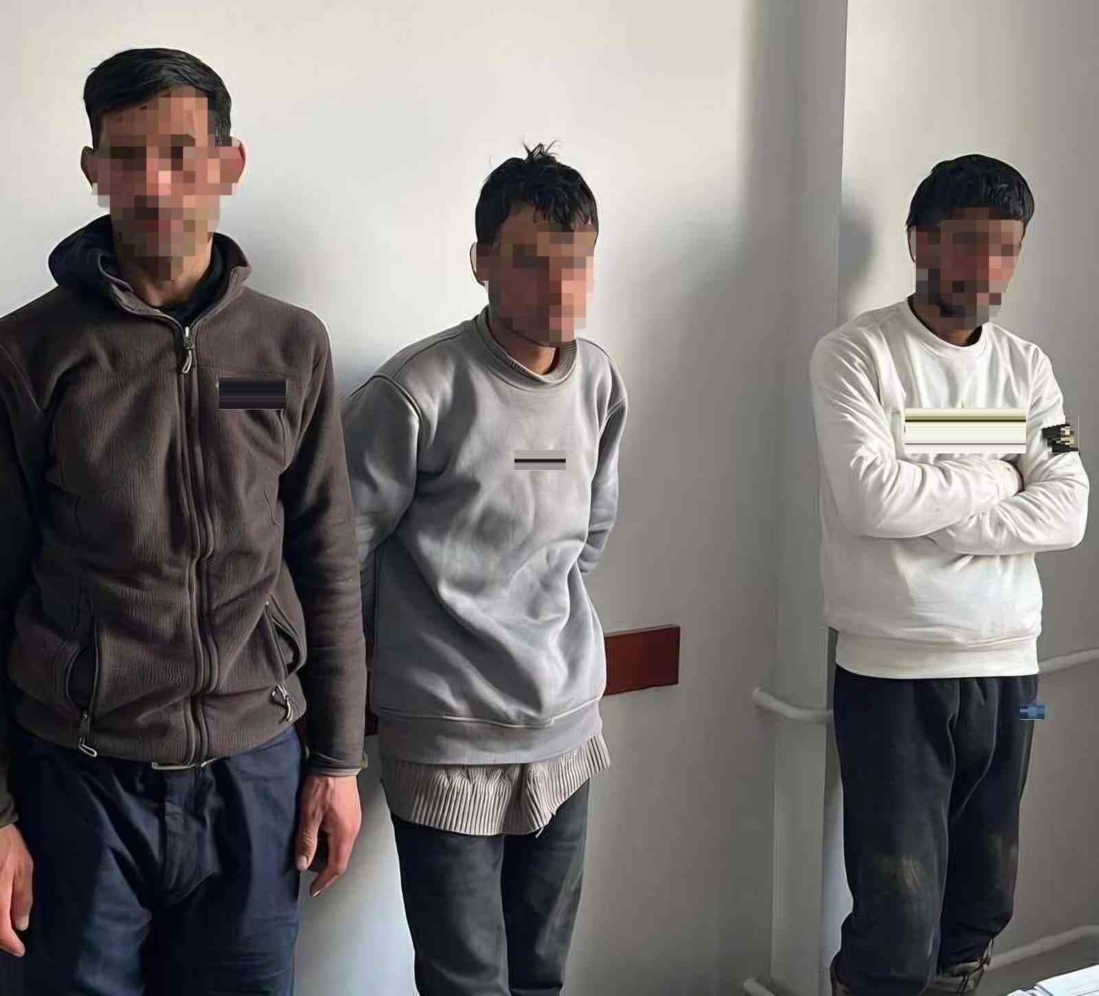 Erzurum'da Düzensiz Göçle Mücadele: 44 Kişi Yakalandı, 106 Kişi Sınır Dışı Edildi