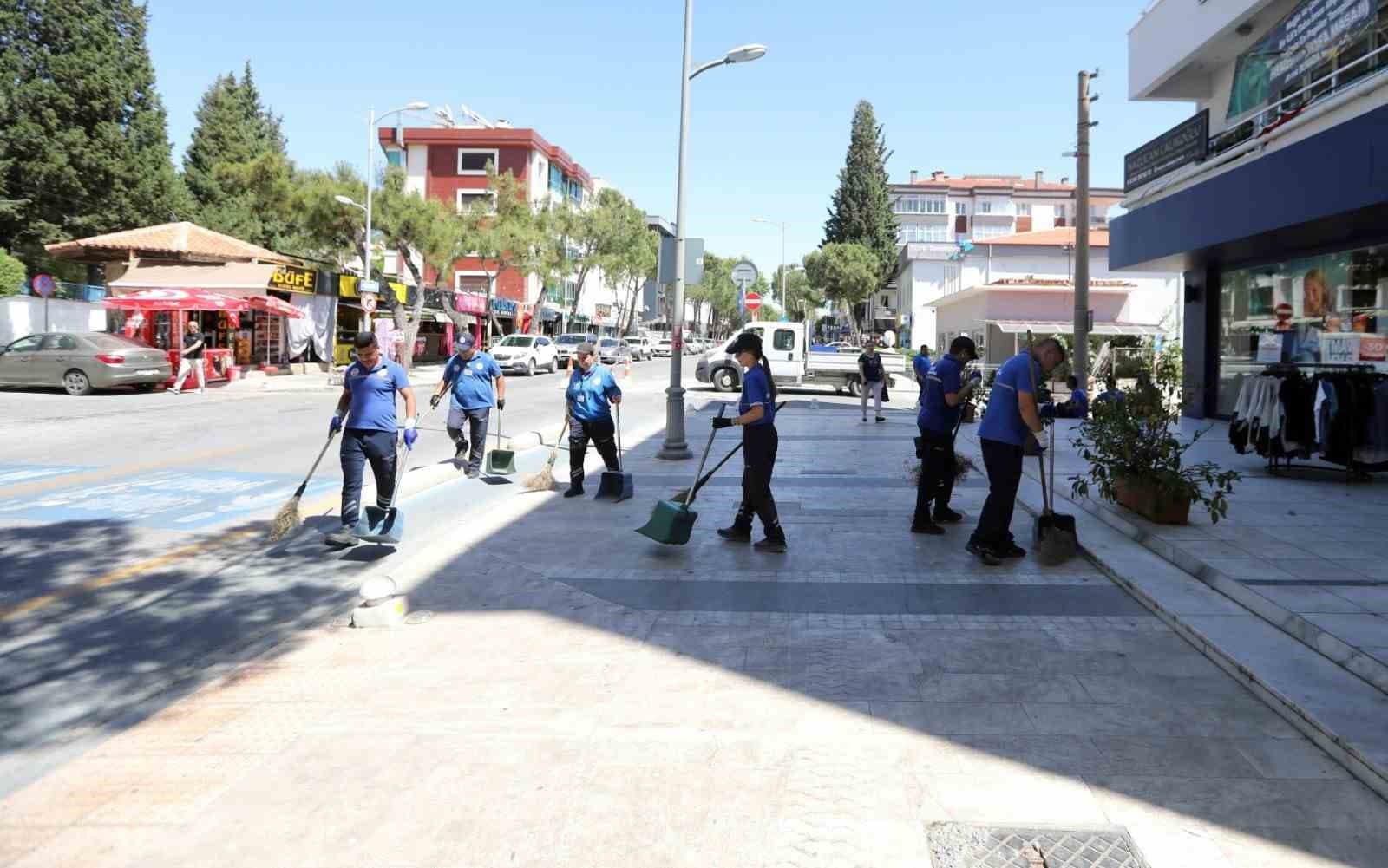 Muğla Büyükşehir Belediyesi'nden 13 İlçede Kapsamlı Temizlik Seferberliği